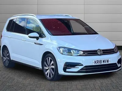 Used VW Touran R-line 150 HP (110 kW) 2018 Pure white MPV