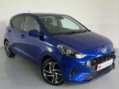 Used Hyundai i10 Premium 83 HP (61 kW) 2022 Blue Hatchback