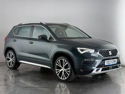Begagnad Seat Ateca Xperience Lux 2023 Grön SUV