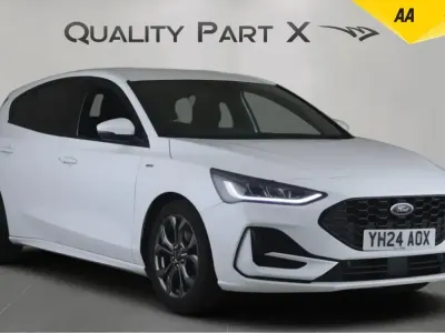 Used Ford Focus ST-Line 100 HP (73 kW) 2024 White Hatchback