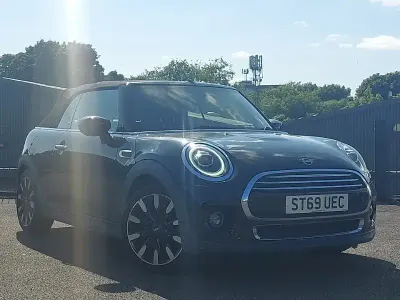 Used Mini Cooper Cabriolet Exclusive 136 HP (100 kW) 2019 Black Cabriolet