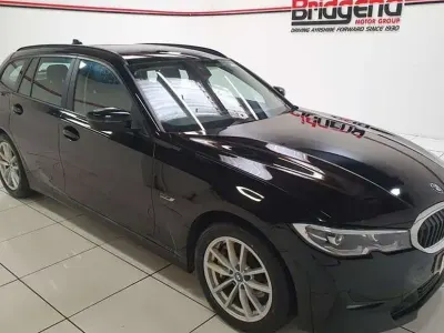 Used BMW 330e Comfort Edition 292 HP (214 kW) 2022