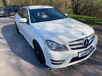 Begagnad Mercedes C220 Sport Edition 170 HK (125 kW) 2011 Vit Sportkupé