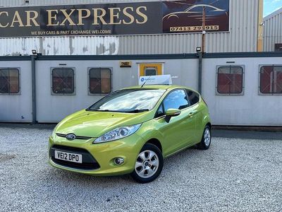 Used Ford Fiesta Titanium 2012 Green Hatchback