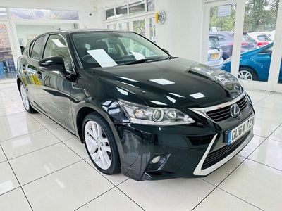 Lexus CT200h