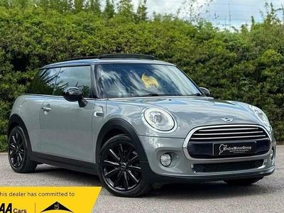 Begagnad Mini Cooper Hatch 136 HK (100 kW) 2015 Grå Halvkombi