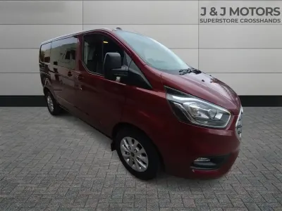 Used Ford Transit Custom Limited 130 HP (95 kW) 2021 Red Van