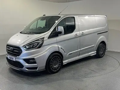 Used Ford Transit Custom Limited 185 HP (136 kW) 2022 Silver Van