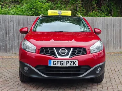 Używany Nissan Qashqai +2 N-TEC 110 KM (80 kW) 2011 Czerwony SUV