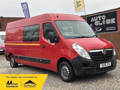 Used Vauxhall Movano 125 HP (91 kW) 2015 Red MPV