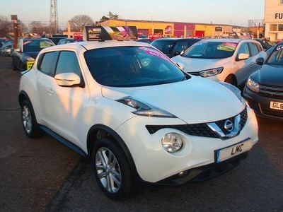 Used Nissan Juke N-Connecta 115 HP (84 kW) 2016 White SUV