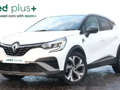 Used Renault Captur R.S. 140 HP (102 kW) 2022 White/black SUV