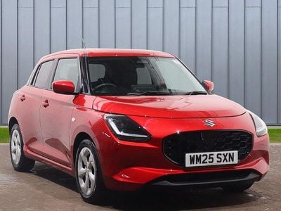 Usado Suzuki Swift 2025 Vermelho Citadino