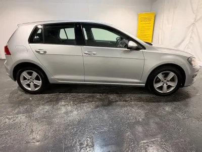 Used VW Golf VII Match 105 HP (77 kW) 2015 Silver Hatchback