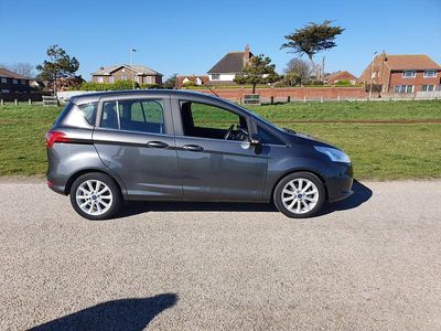 Grey Used 2017 Ford B-MAX Titanium MPV | £9,995 (Expensive)