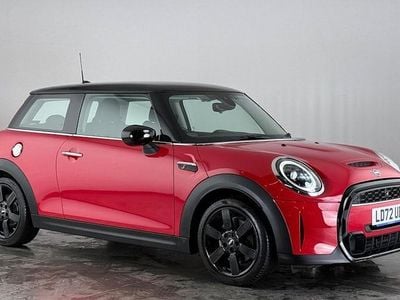 Used Mini Cooper S Classic 178 HP (130 kW) 2022 Red Hatchback