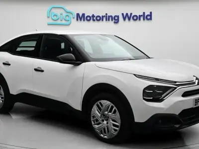 Used Citroën C4 PureTech 101 HP (74 kW) 2023 White SUV