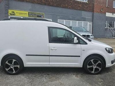 Used VW Caddy Highline 102 HP (75 kW) 2013 White MPV