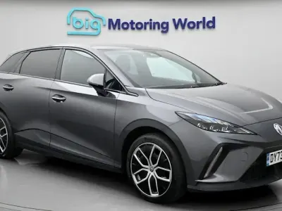 Used MG MG4 EV Trophy 150 kW (204 HP) 2025 Hatchback