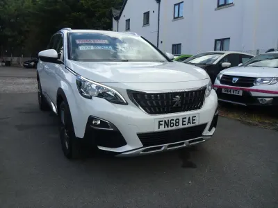 Used Peugeot 3008 Allure 130 HP (95 kW) 2018 White SUV