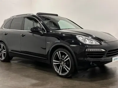 Używany Porsche Cayenne 240 KM (176 kW) 2012 Czarny SUV