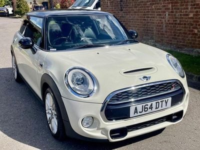 Used Mini Cooper SD Hatch 2014 White Hatchback