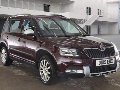 Used Skoda Yeti SE 105 HP (77 kW) 2015 Maroon SUV