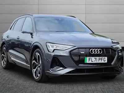 Second-hand Audi e-tron Black Edition 300 kW (408 CP) 2021 Gri SUV
