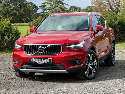 Red Used 2020 Volvo XC40 Inscription SUV | £18,995 (Fair price)
