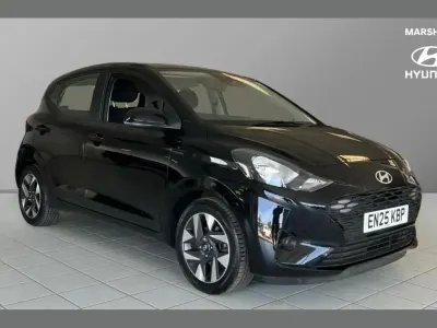 Used Hyundai i10 Advanced 63 HP (46 kW) 2025 Black Hatchback