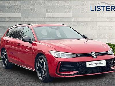 Used VW Passat R-line 204 HP (150 kW) 2025 Red Estate