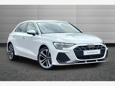 Used Audi A3 e-tron S-Line 204 HP (150 kW) 2025 White Hatchback