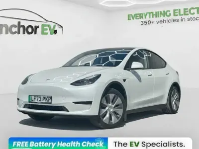 Used Tesla Model Y RWD 219 kW (299 HP) 2024 SUV