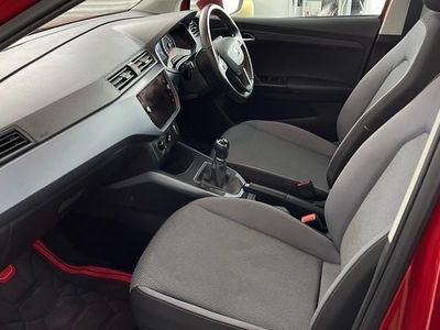 Used Seat Arona SE Technology 115 HP (84 kW) 2018 Red SUV
