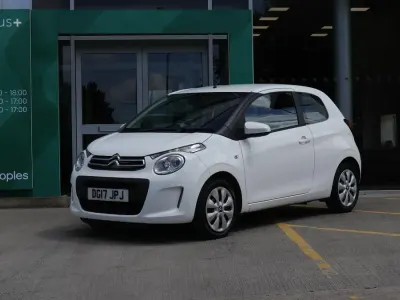 Used Citroën C1 Feel 68 HP (50 kW) 2017 White Hatchback