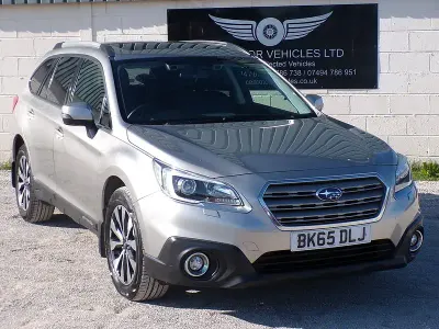 Usado Subaru Outback Premium 2015 Dorado Familiar