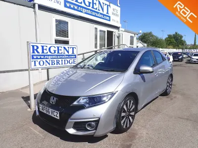 Used Honda Civic SE Plus 142 HP (104 kW) 2016 Silver Hatchback