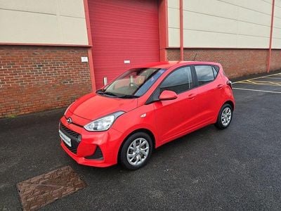 Used Hyundai i10 SE 66 HP (48 kW) 2018 Red Hatchback