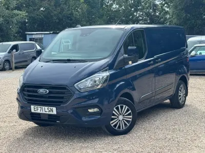 Used Ford Transit Custom Trend 105 HP (77 kW) 2022 Blue Van