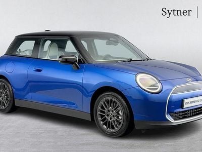Second-hand Mini Cooper Hatch 133 kW (181 CP) 2025 Albastru Hatchback