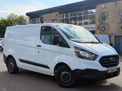 Usado Ford Transit Custom 105 CV (77 kW) 2018 Blanco Van
