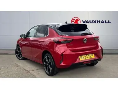 Begagnad Vauxhall Corsa Ultimate 131 HK (96 kW) 2023 Röd Halvkombi