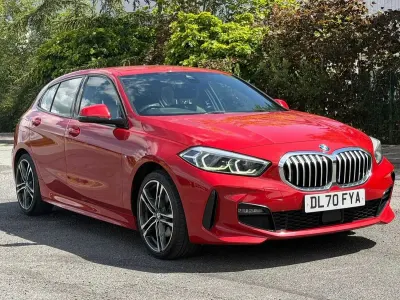 Used BMW 118 M Sport 138 HP (101 kW) 2020 Red Hatchback