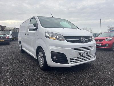 Used Vauxhall Vivaro 145 HP (106 kW) 2023 White MPV