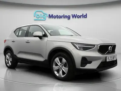 Used Volvo XC40 Core 163 HP (119 kW) 2024 Silver SUV