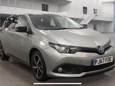 Used Toyota Auris Hybrid 136 HP (100 kW) 2017