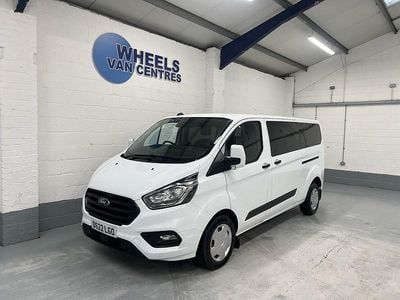 Used Ford Transit Custom Trend 2022 White Estate