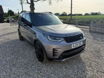 Used Land Rover Discovery 5 SE Dynamic 2023 Grey SUV