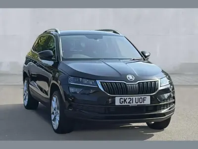 Begagnad Skoda Karoq SE L 150 HK (110 kW) 2021 Svart SUV