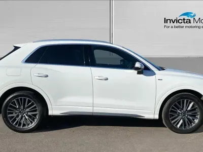 Used Audi Q3 S-Line 150 HP (110 kW) 2022 White SUV
